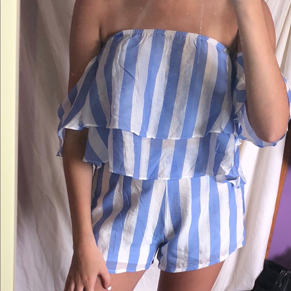 Striped off the shoulder top & short SET.